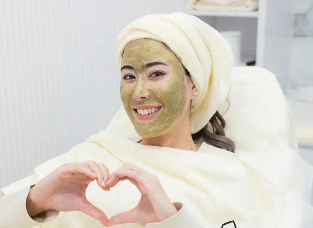 Facial rejuvenation at FTV Clinic